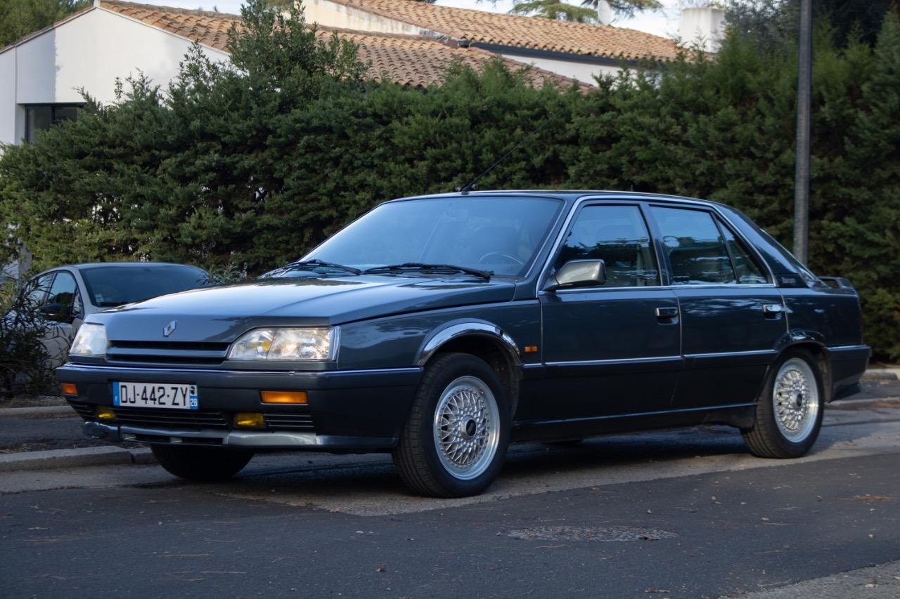 RENAULT 25 (R25) V6 Turbo Baccara - 1990 LesAnciennes.com