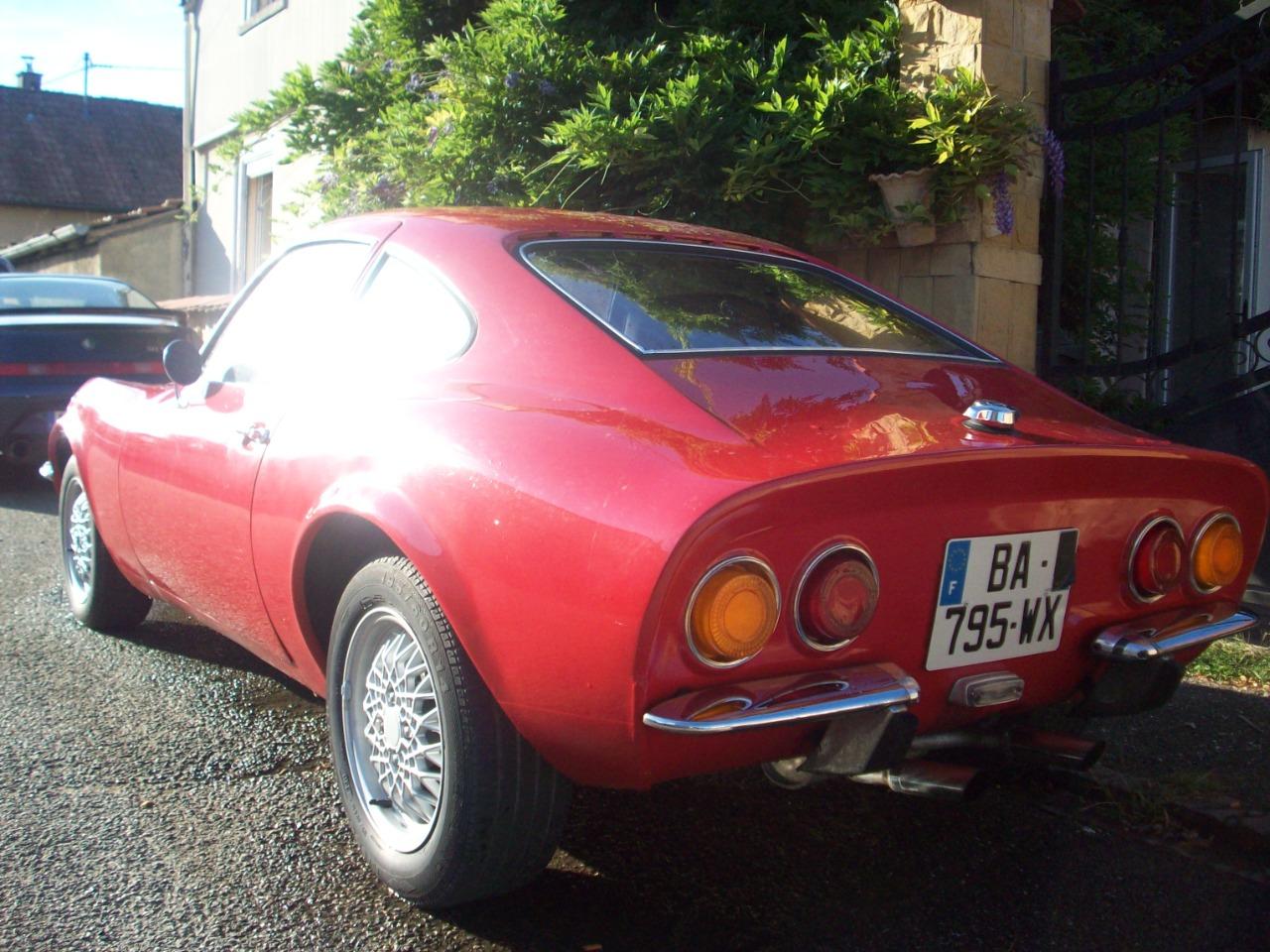 Pièces OPEL GT 1900 LesAnciennes.com