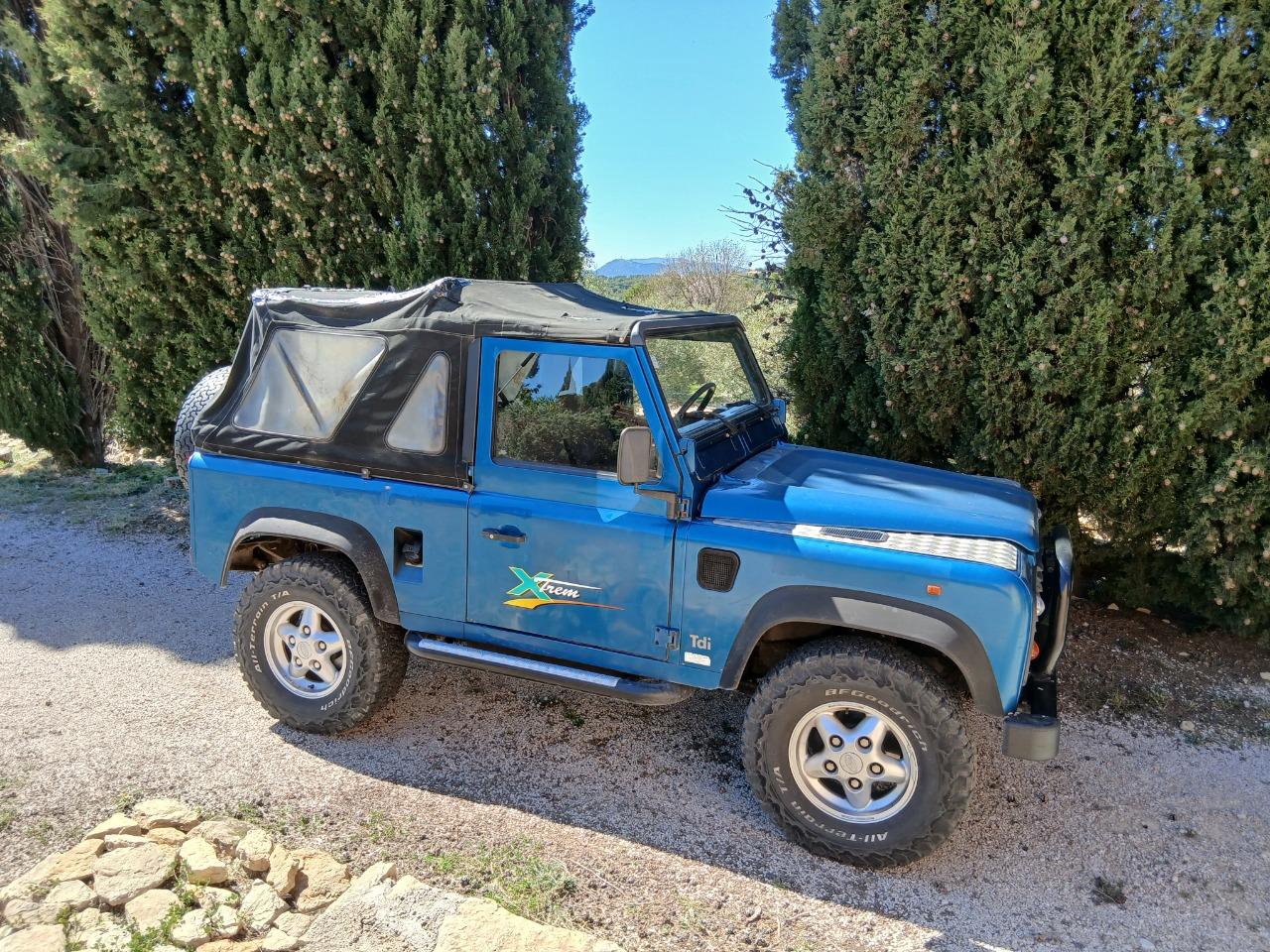 Capote defender LesAnciennes.com