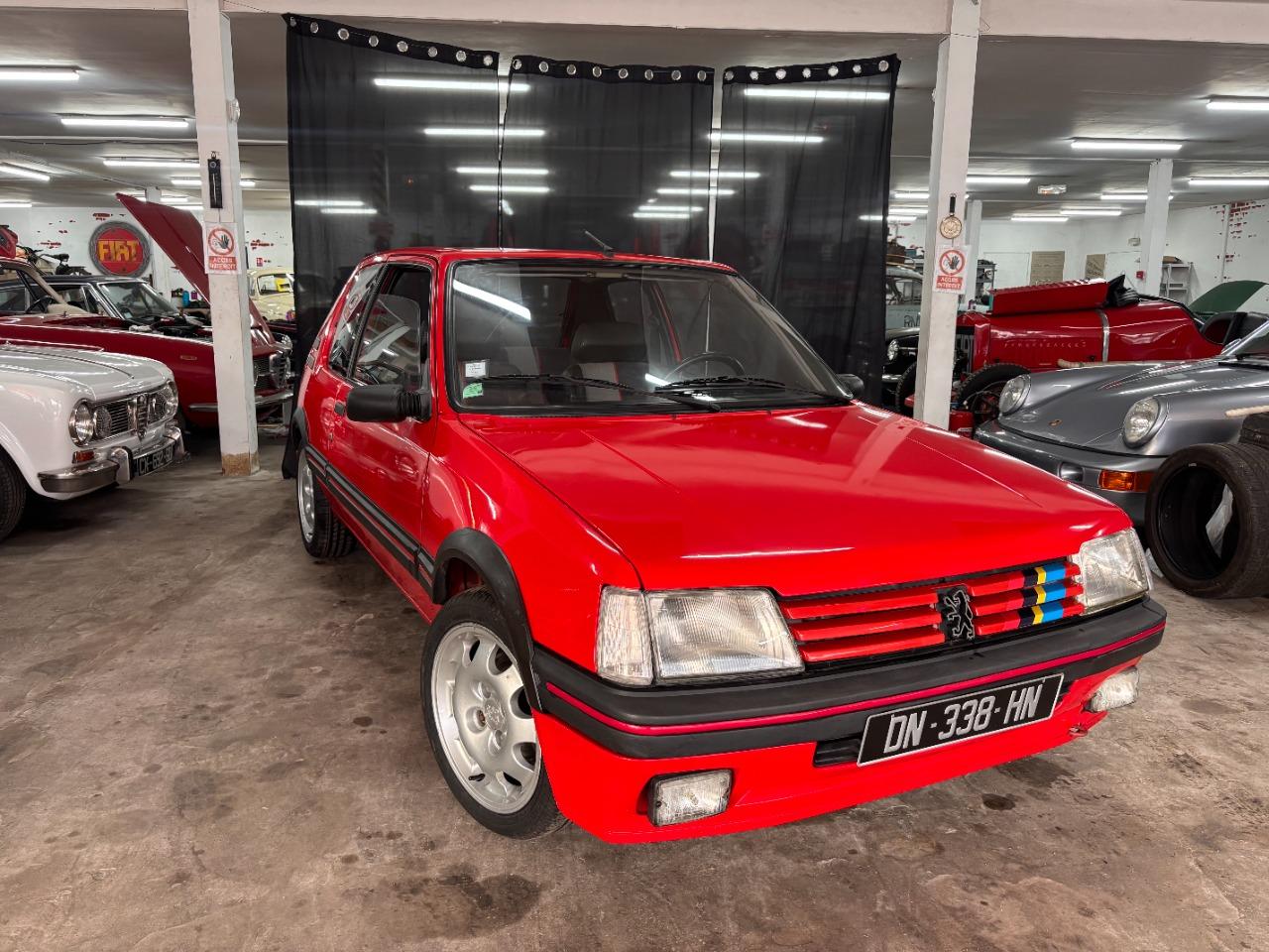 PEUGEOT 205 - 1991 LesAnciennes.com