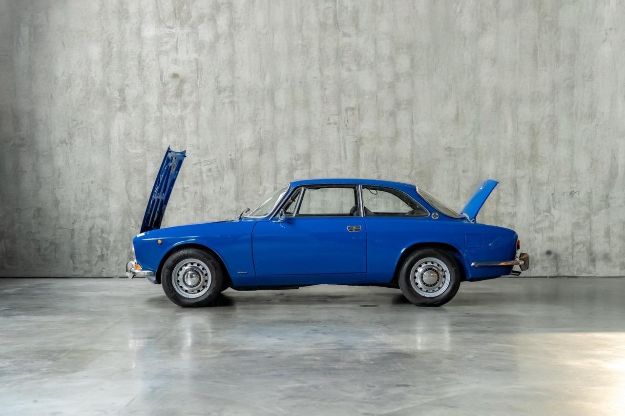 1971 Alfa Romeo 1750 GT, foto 12