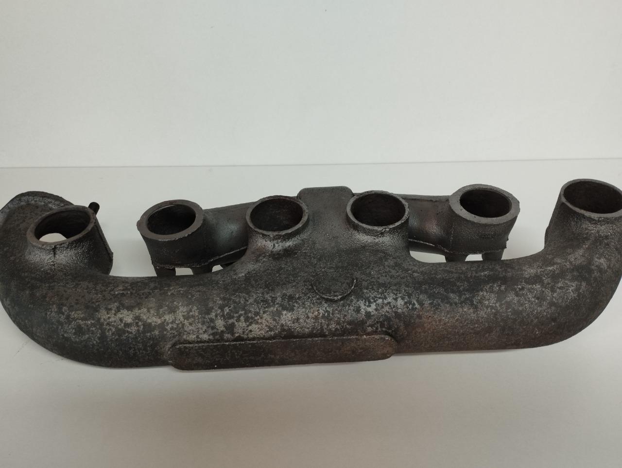 Collecteur PEUGEOT 301 LesAnciennes.com