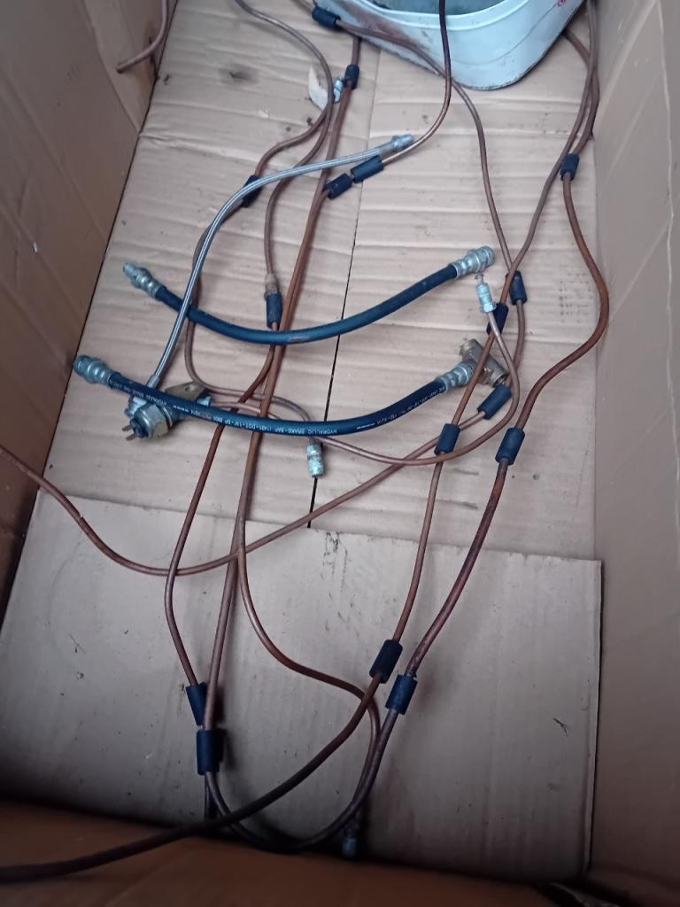 Tuyaux cuivre SIMCA Aronde LesAnciennes.com