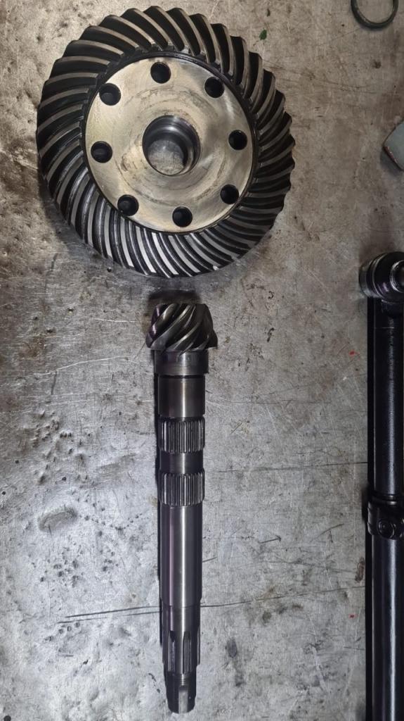 Couronne et pignon pour differentiel Citroen SM LesAnciennes.com