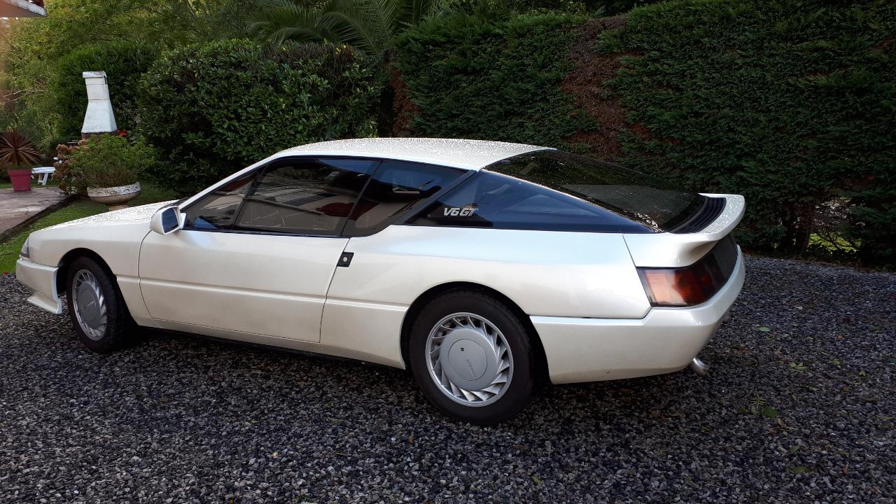 ALPINE RENAULT GTA - 1988 LesAnciennes.com