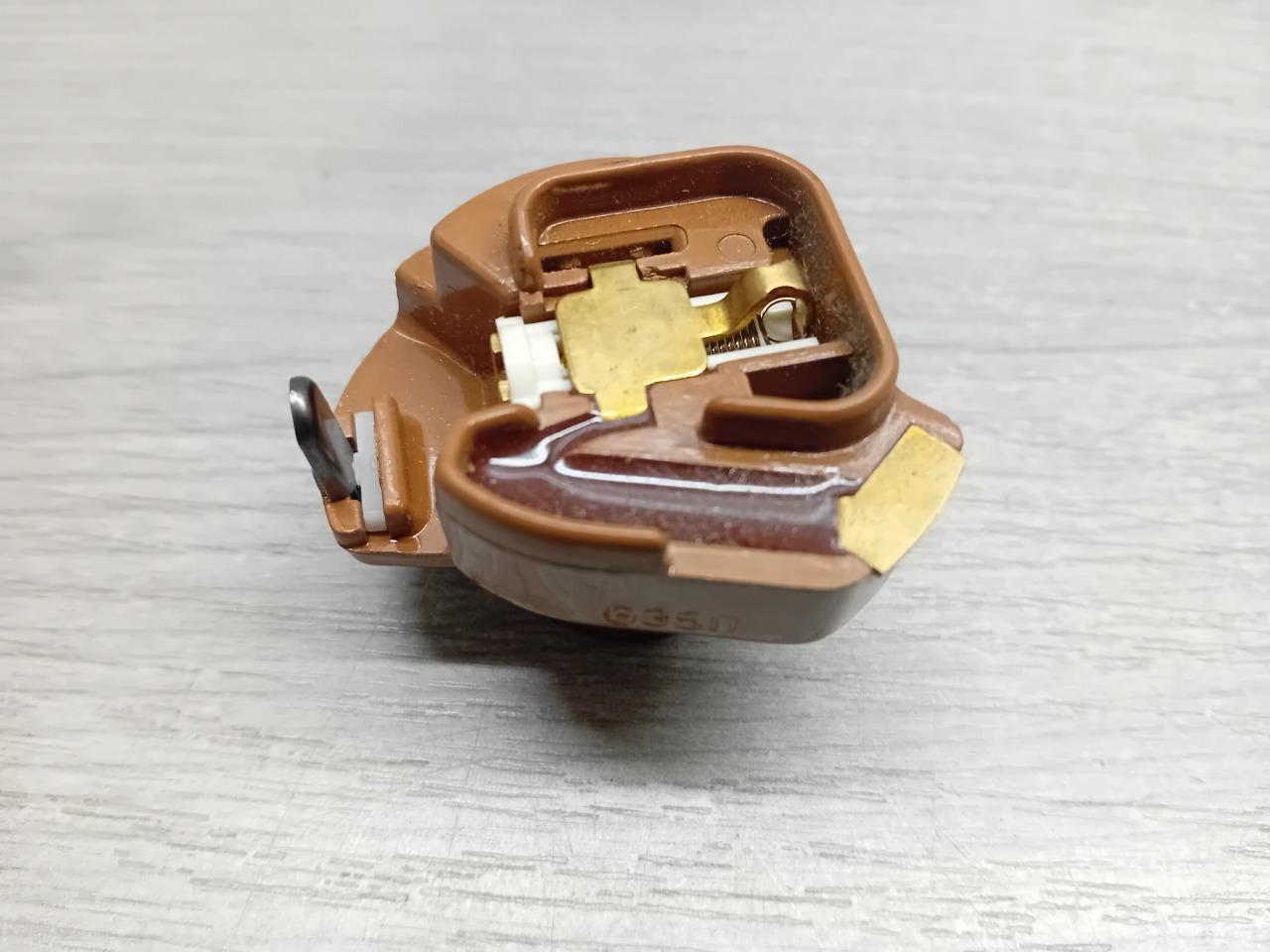 9053 ROTOR DOIGT D’ALLUMAGE BMW 320 E21 (BOSCH) LesAnciennes.com