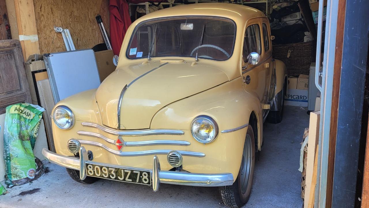 RENAULT 4CV - 1956 LesAnciennes.com