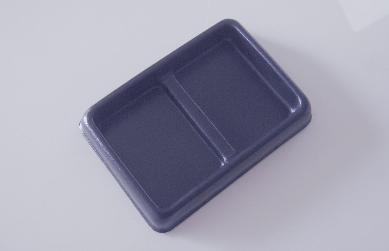 Vide-poches adhésif pour habitacle - petit modèle LesAnciennes.com