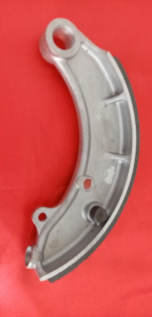 FIAT 508 Balilla mâchoires de frein neuves LesAnciennes.com