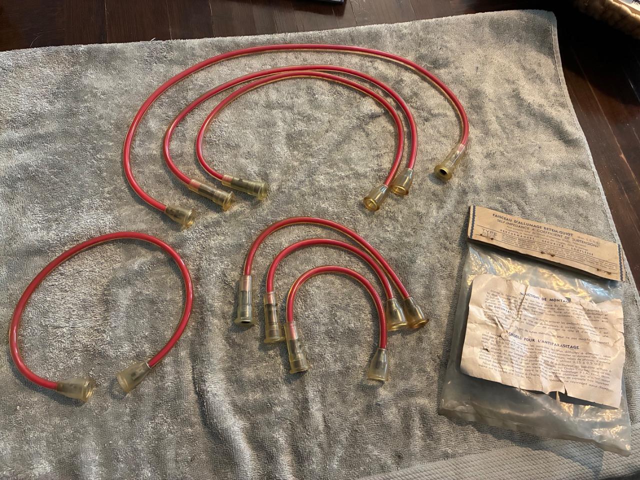 Faisceau d’allumage câble fil de bougie LesAnciennes.com