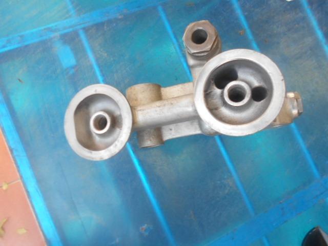 Support de filtre à huile Ferrari 275 LesAnciennes.com