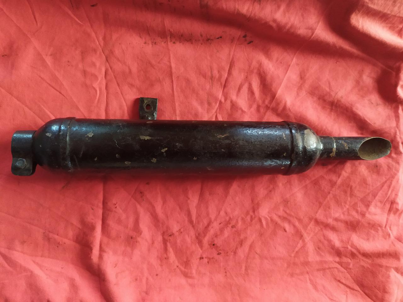 Silencieux PEUGEOT 125 P55 P56 années 50 LesAnciennes.com