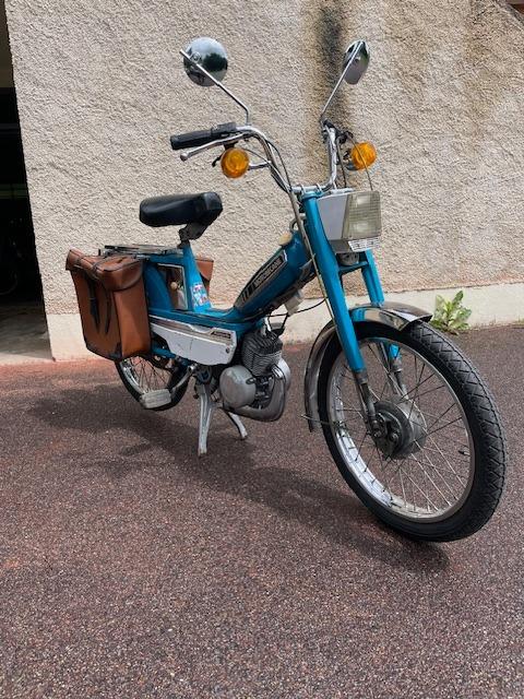 MOTOBECANE AV 50 VLC - 1978 LesAnciennes.com