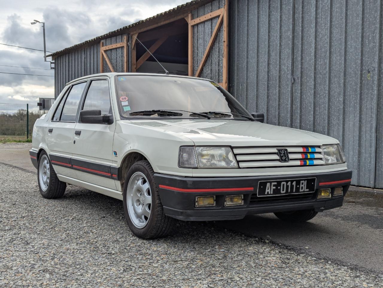 PEUGEOT 309 Gti - 1991 LesAnciennes.com