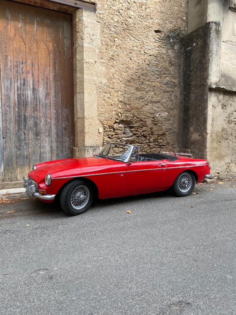 MG MGB - 1963 LesAnciennes.com