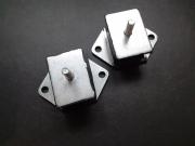 image_0-Supports moteur PEUGEOT 404