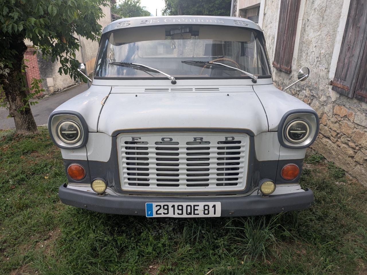 FORD Transit Plateau - 1975 LesAnciennes.com