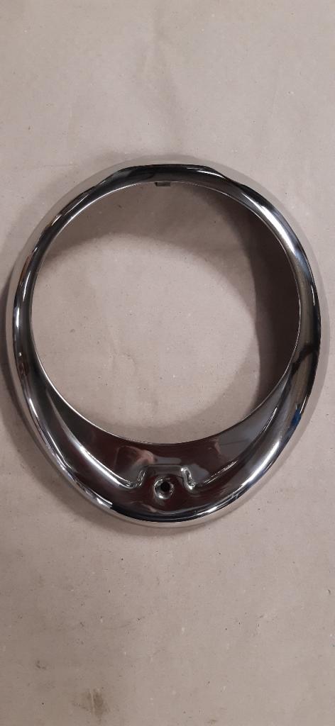 Pièces Simca 8 Sport LesAnciennes.com