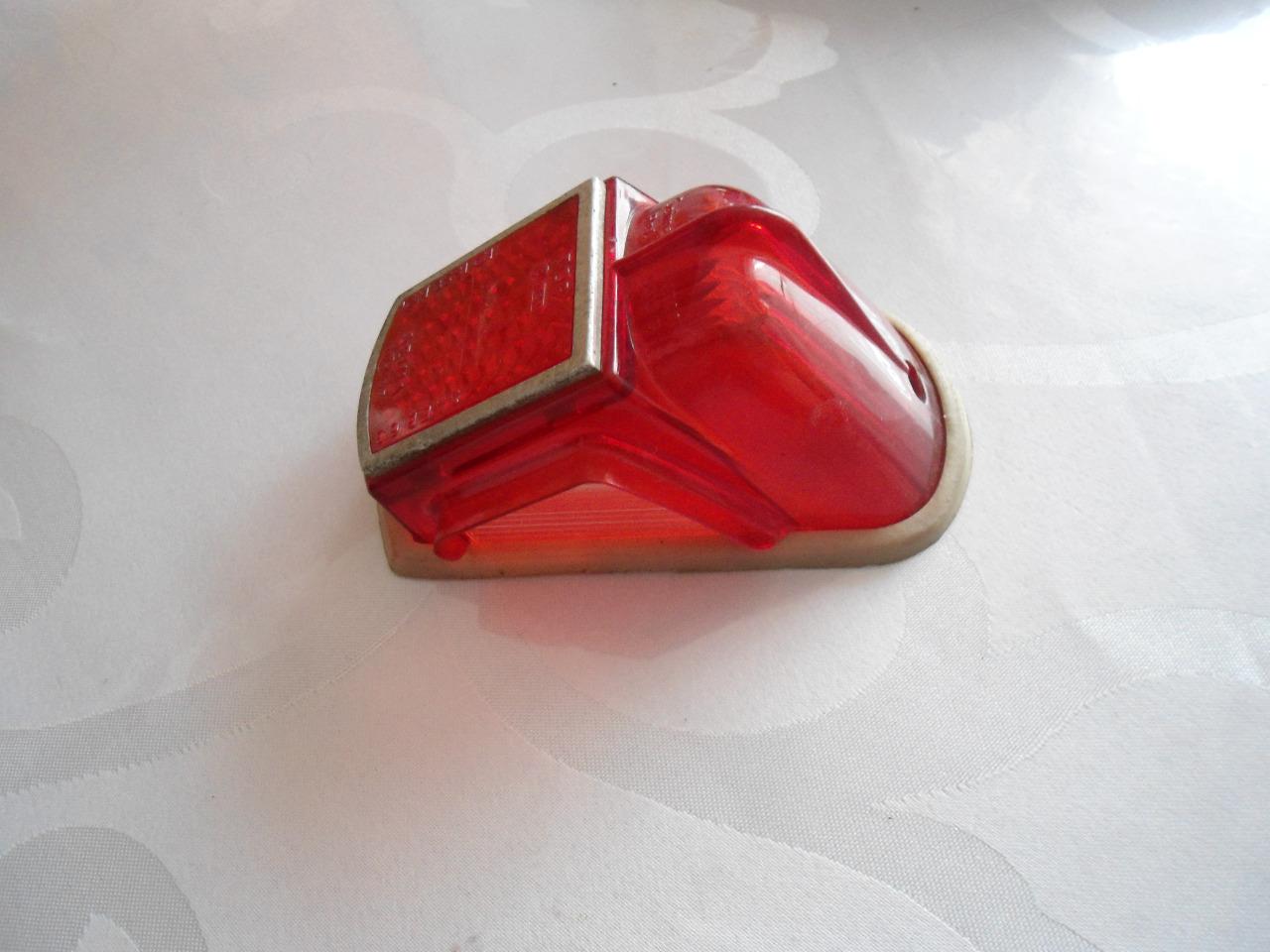 Cabochon CITROEN 2CV AZ LesAnciennes.com