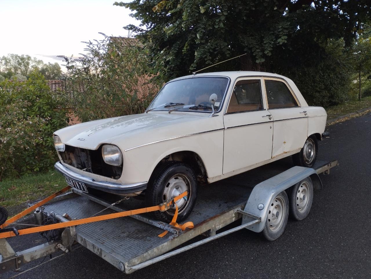 PEUGEOT 204 Essence - 1969 LesAnciennes.com