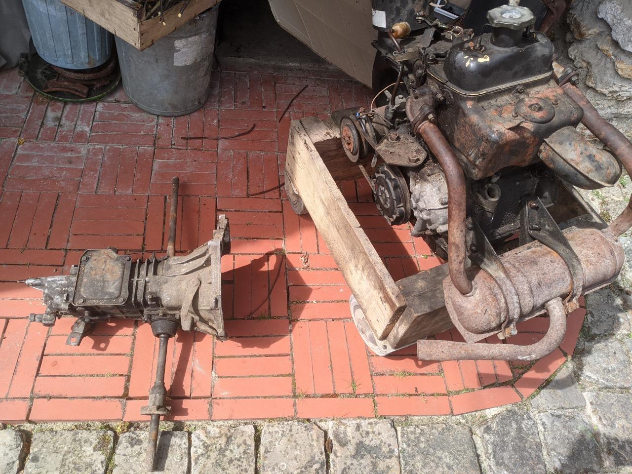 Moteur et boîte FIAT 126 LesAnciennes.com