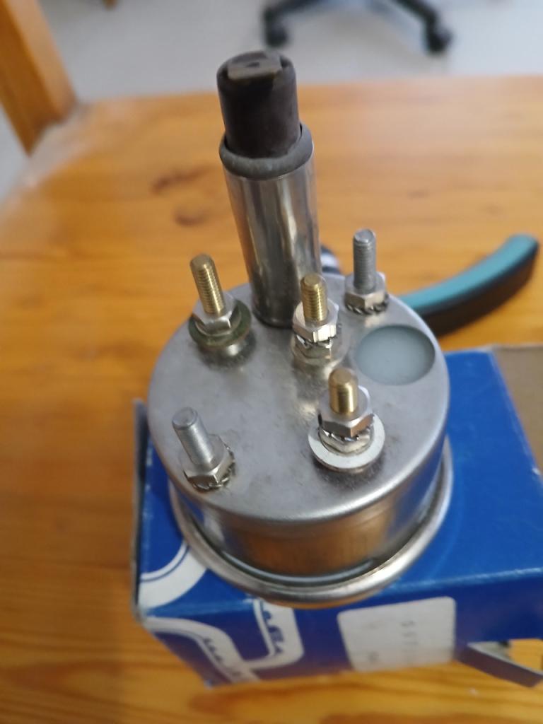 Mano RENAULT 8 (R8) Mano r8 s 52mm LesAnciennes.com