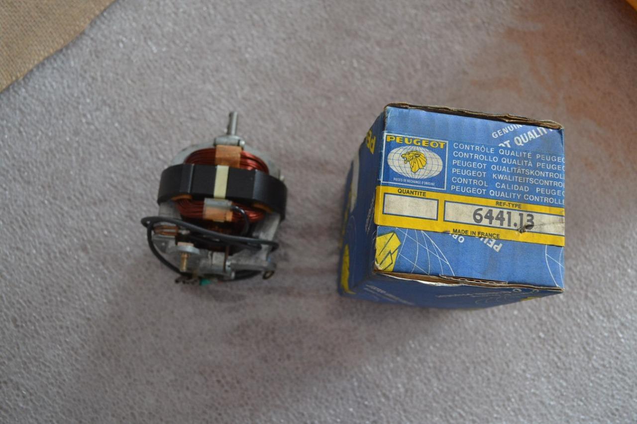 Moteur ventilation intérieure PEUGEOT 403 404 neuf LesAnciennes.com