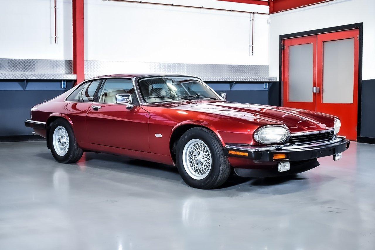 1992 Jaguar XJS Coupe 5,3L V12 (68k miles) LesAnciennes.com