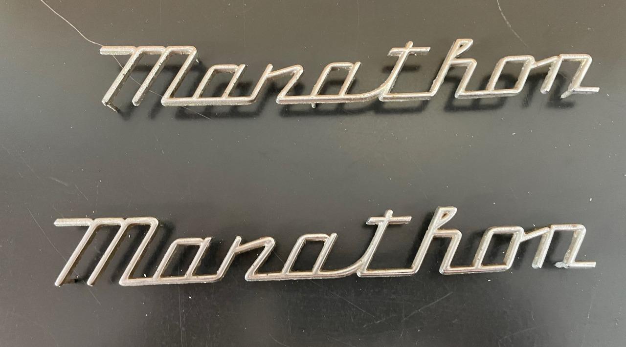 INSIGNE CHECKER Marathon LesAnciennes.com