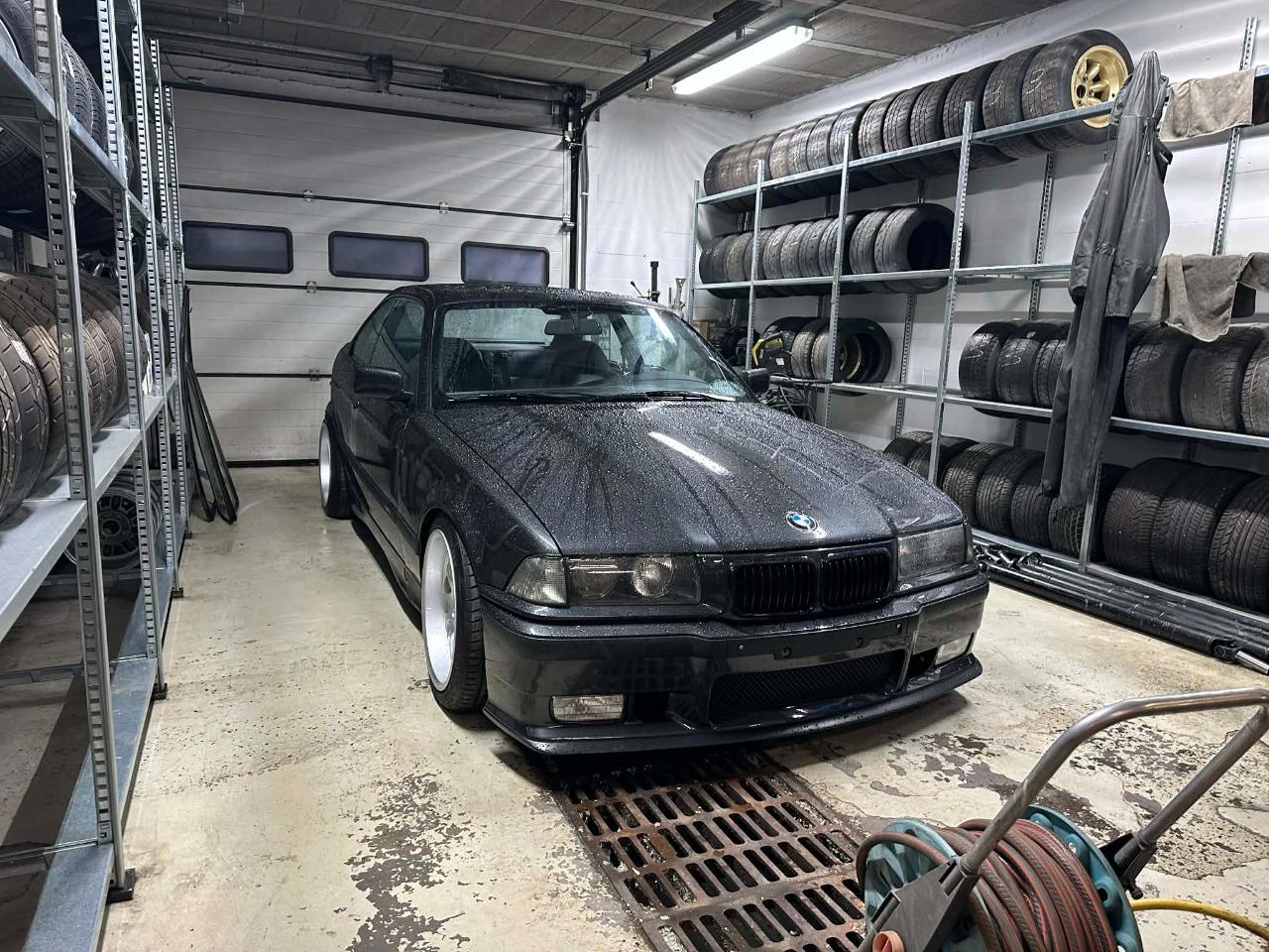 BMW 328 - 1995 LesAnciennes.com