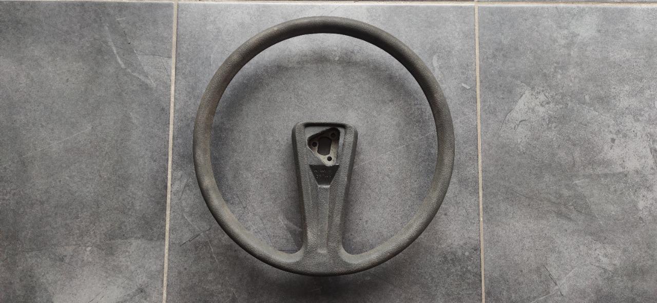 Volant CITROEN Dyane LesAnciennes.com