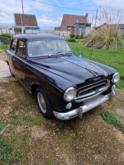 PEUGEOT 403 8cv - 1958 LesAnciennes.com