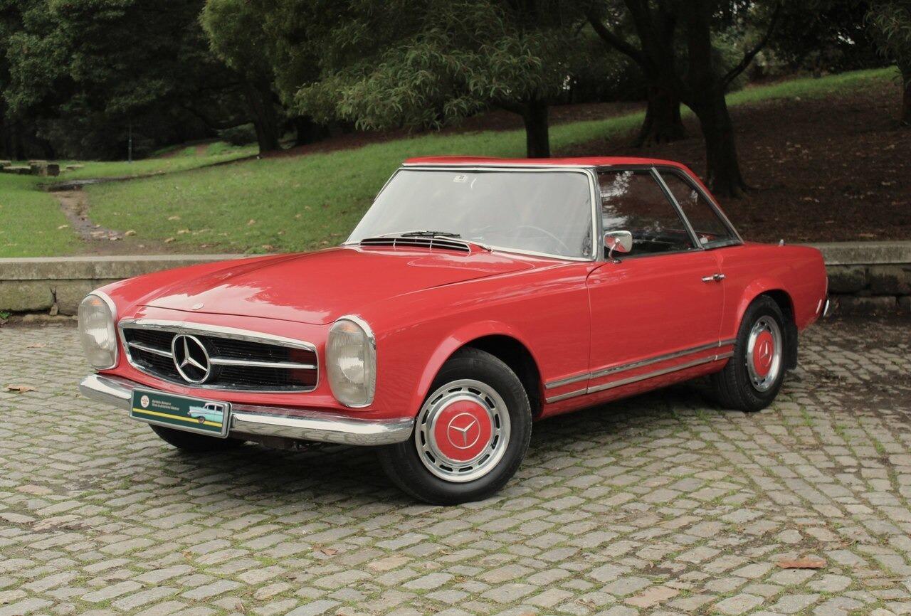 MERCEDES 230 SL Pagode - 1965 LesAnciennes.com
