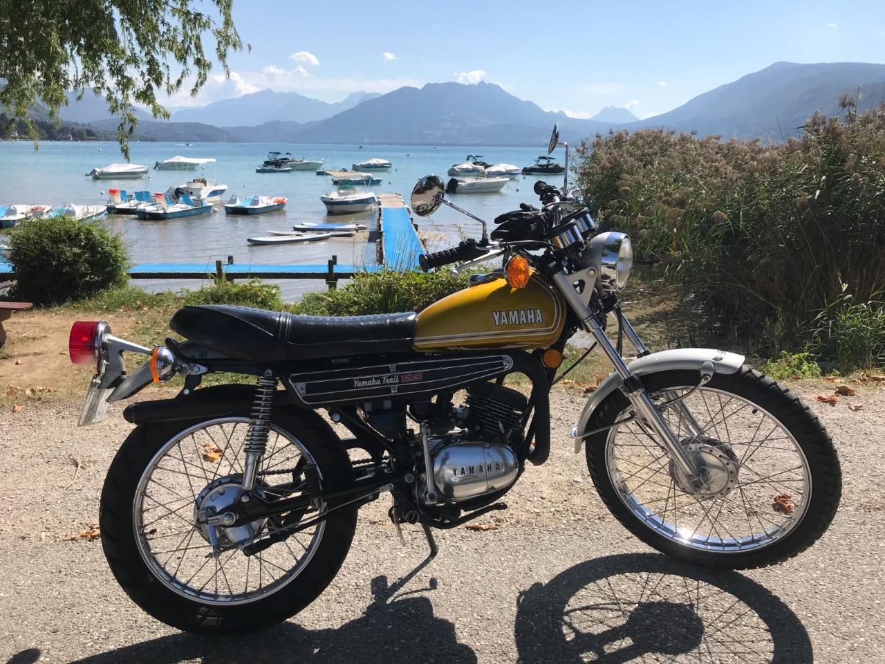 YAMAHA AT2 DTE - 1974 LesAnciennes.com