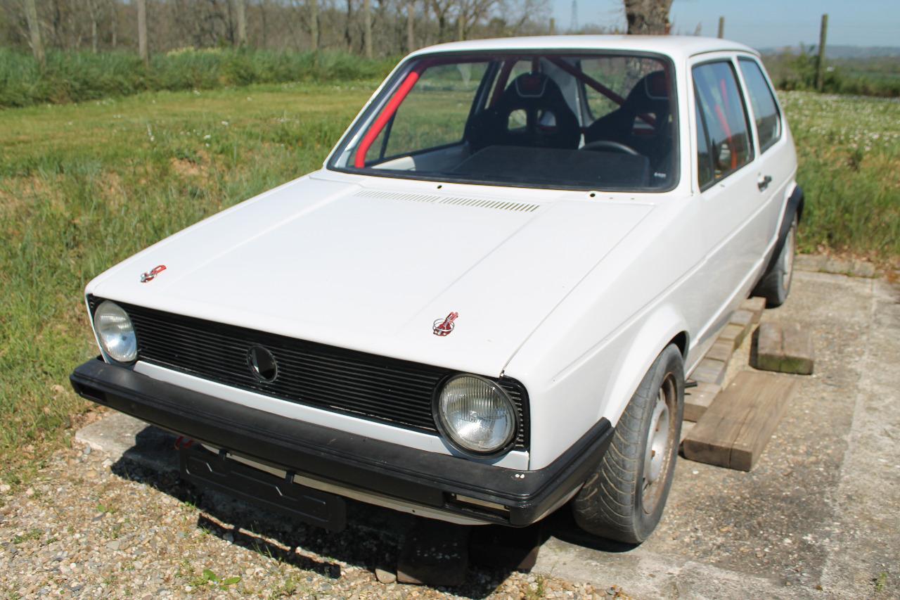 VOLKSWAGEN Golf GTI 1.6 - 1981 LesAnciennes.com