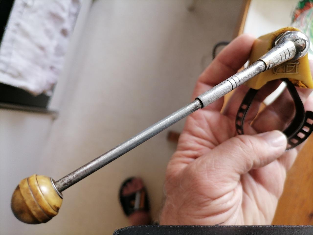 Commande d'avance accessoire DAV au volant LesAnciennes.com