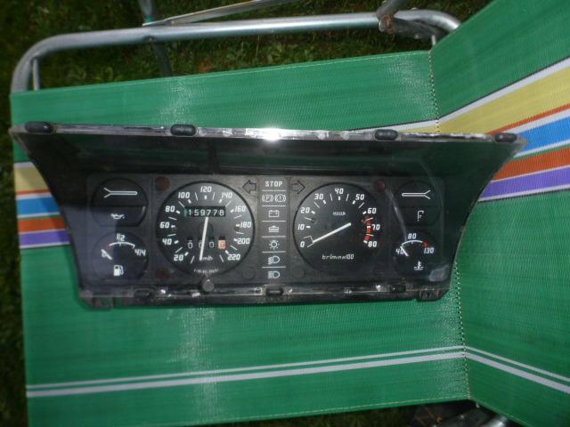 CITROEN AX GT et Sport: instruments ,compteur LesAnciennes.com