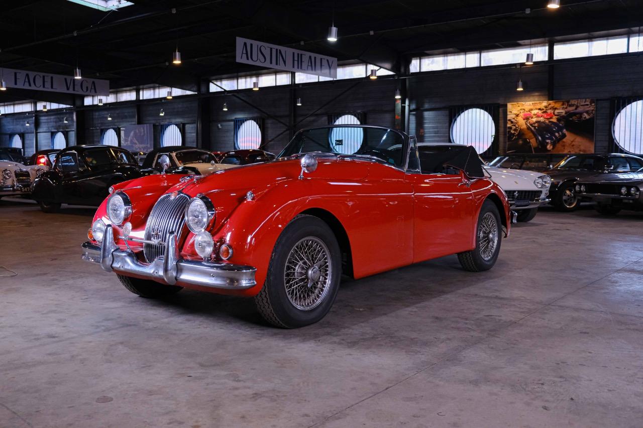 JAGUAR XK150 DHC 3.8L - 1958 LesAnciennes.com