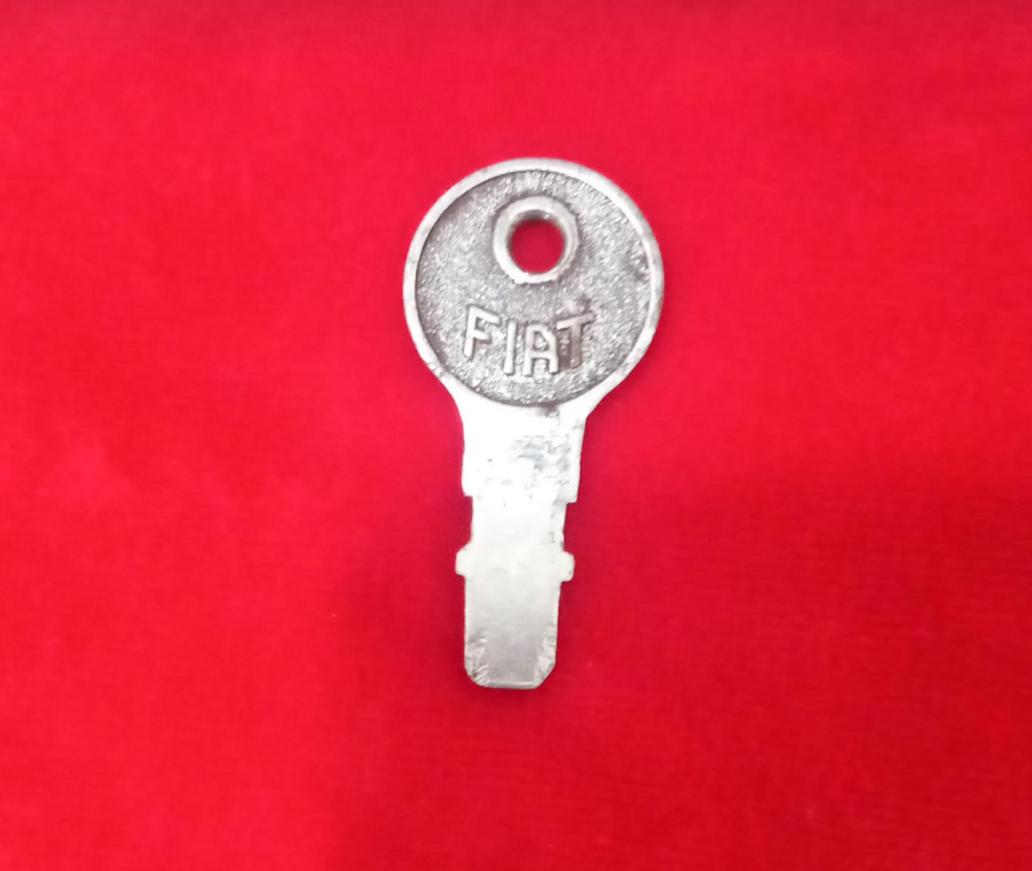 FIAT 508 balilla cle LesAnciennes.com