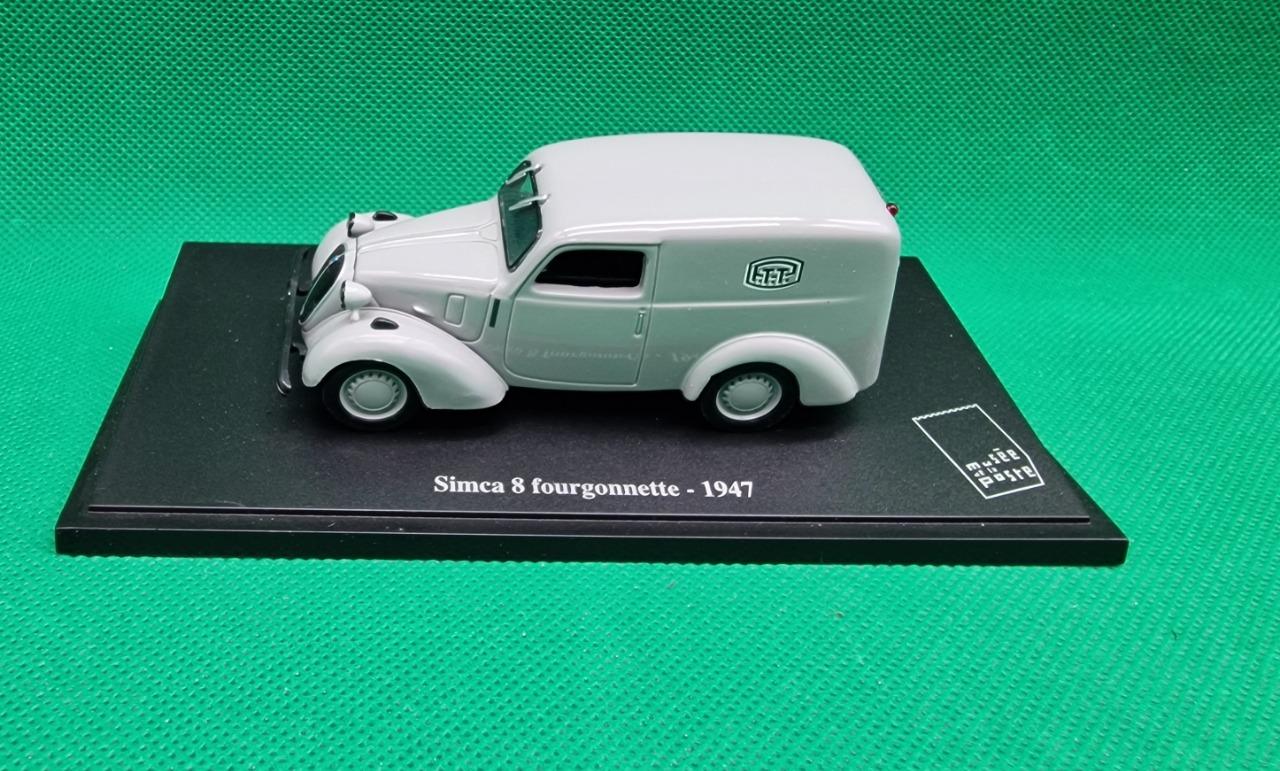 Simca 8 Fourgonnette des PTT 1947 LesAnciennes.com
