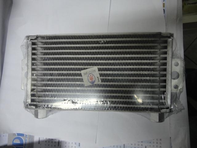 Radiateur d'huile Maserati Merak et Citroen SM LesAnciennes.com