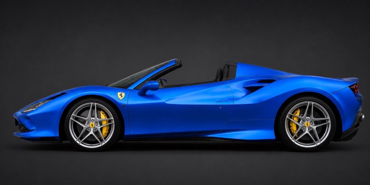FERRARI F8 Spider V8 - 2022 LesAnciennes.com