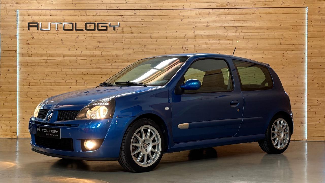 RENAULT CLIO 2.0 16V "Ragnotti" - 2002 LesAnciennes.com
