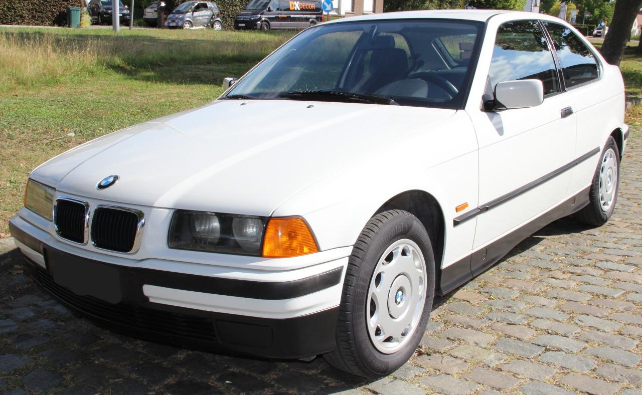 BMW 316 Compact - 1996 LesAnciennes.com