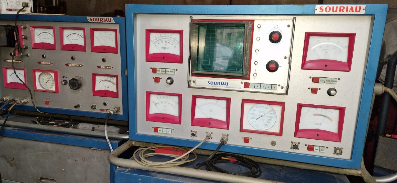 Bancs de controle SOURIAU LesAnciennes.com