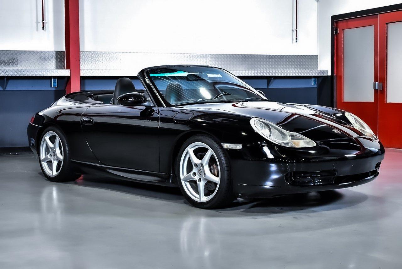 1999 Porsche 996 (911) Convertible 3,4L "Manual" LesAnciennes.com