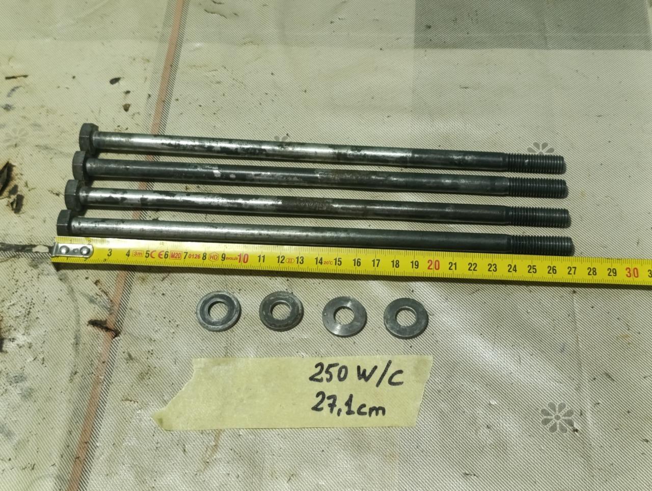 Boulons de culasse pour Ducati 250 Scrambler LesAnciennes.com