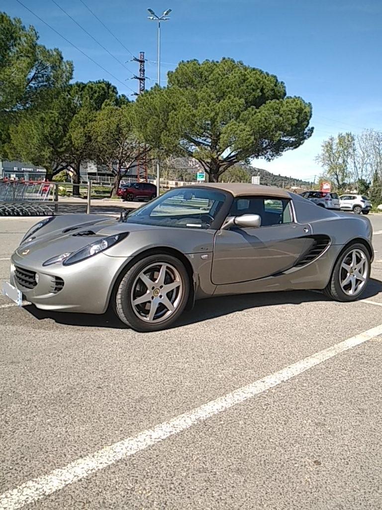 LOTUS Elise LesAnciennes.com
