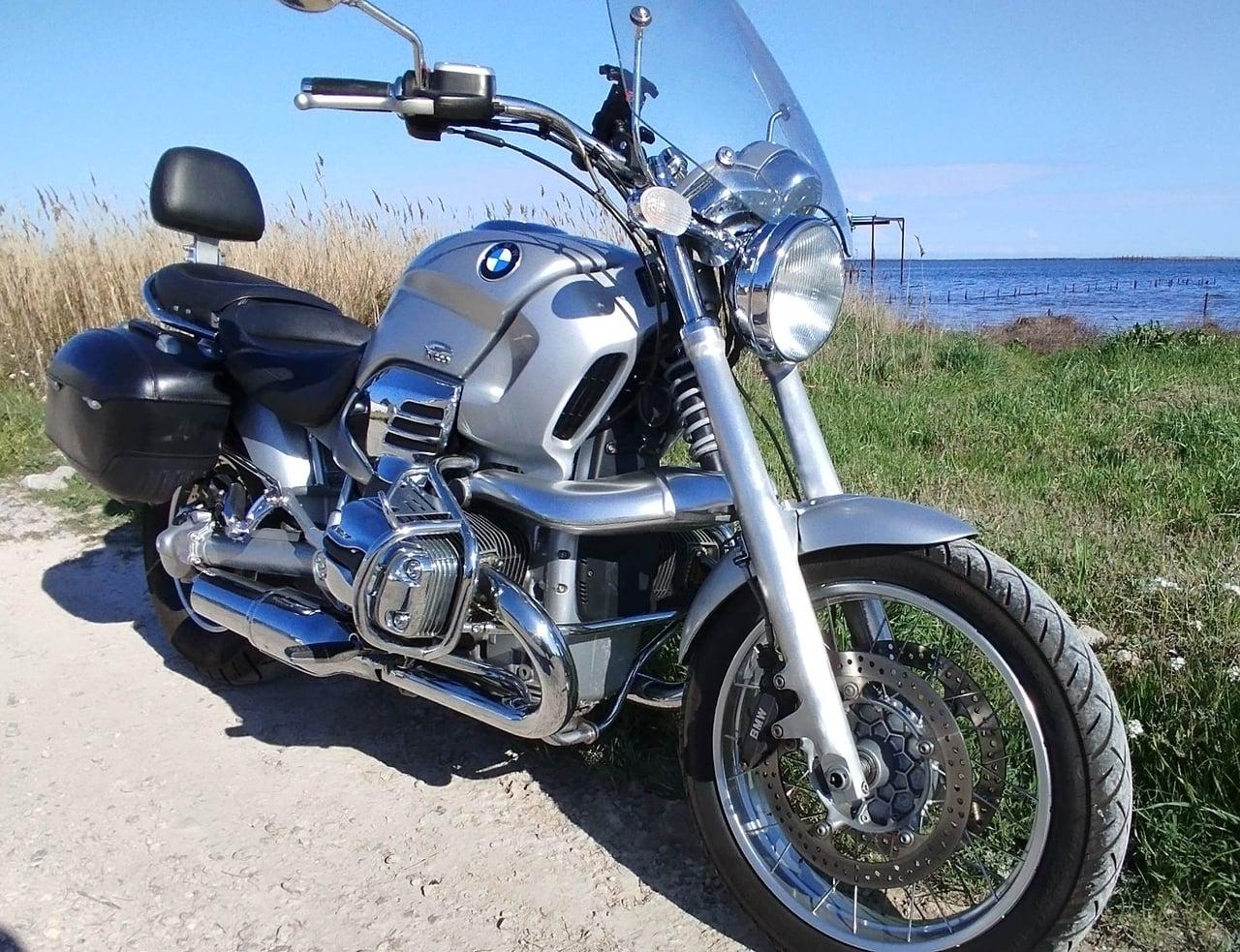 2004 BMW R1200C LesAnciennes.com