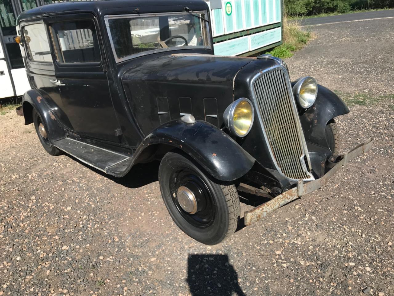 RENAULT Monaquatre Berline. 4 portes - 1932 LesAnciennes.com